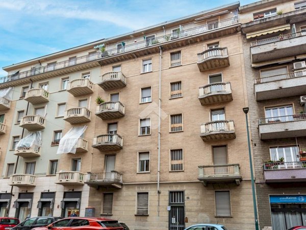 appartamento in vendita a Torino in zona Parella