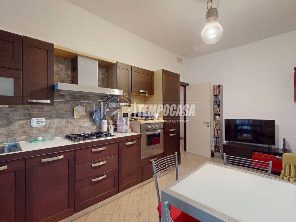 appartamento in vendita a Torino in zona Santa Rita