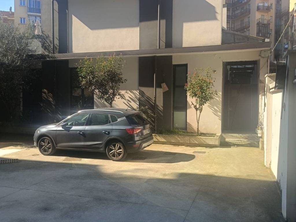 appartamento in vendita a Torino in zona Parella