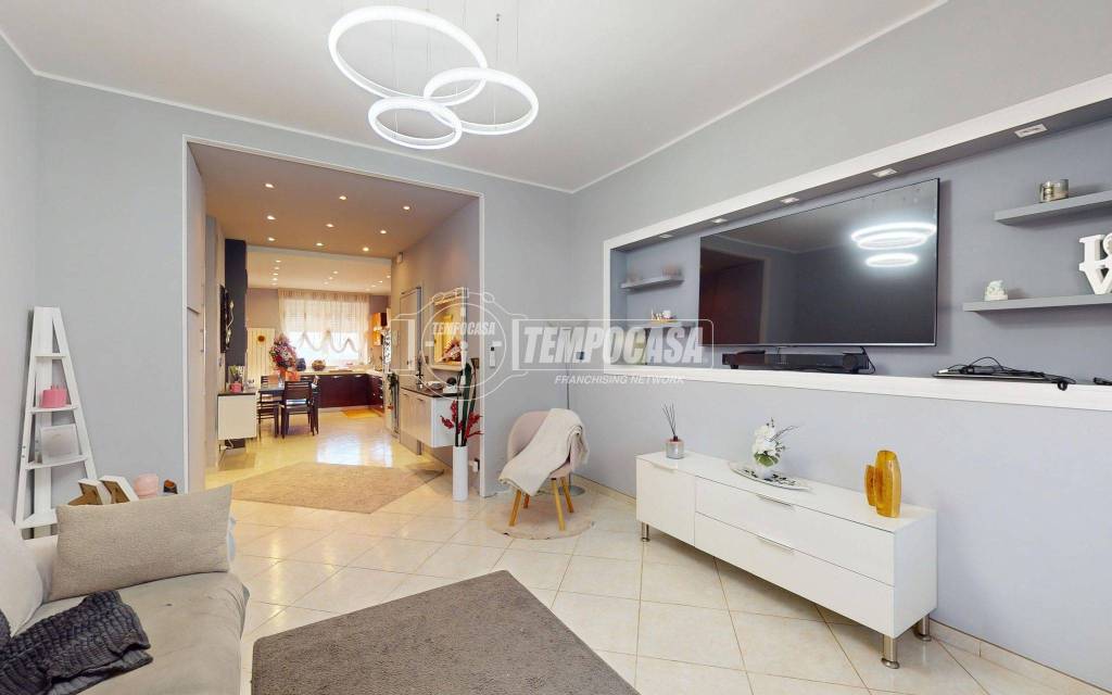 appartamento in vendita a Torino in zona Mirafiori Sud