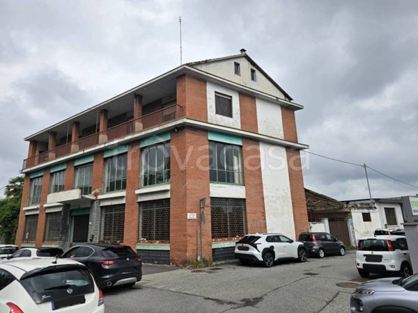 intera palazzina in vendita a Torino in zona Barca