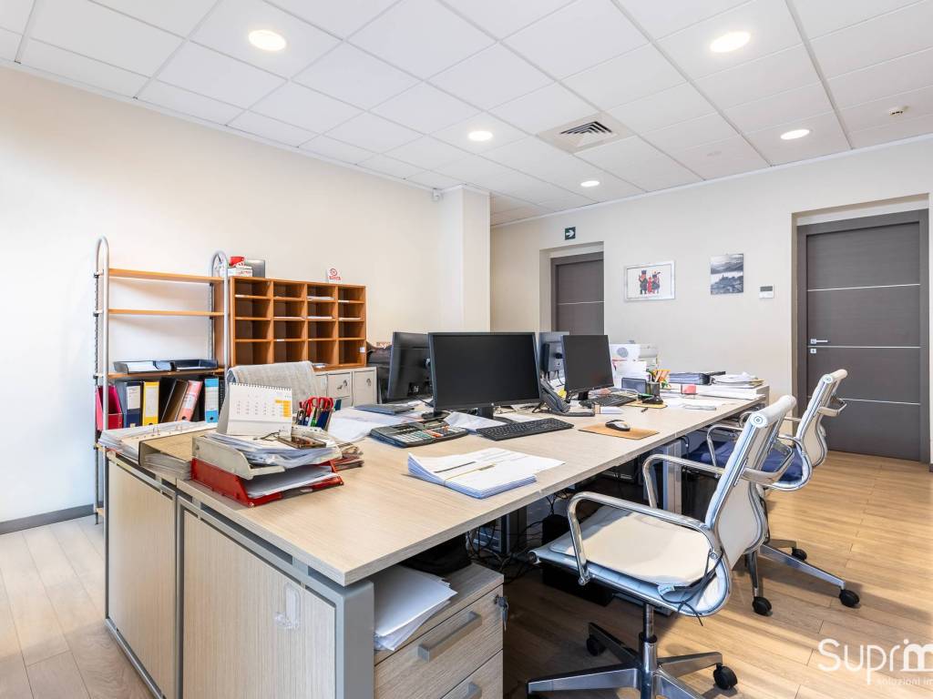 ufficio in vendita a Torino in zona Pozzo Strada