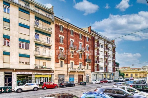 appartamento in vendita a Torino in zona Cenisia