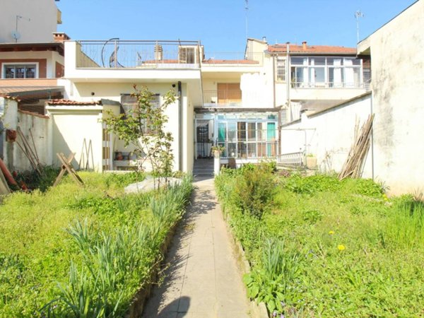 appartamento in vendita a Torino in zona Mirafiori Sud