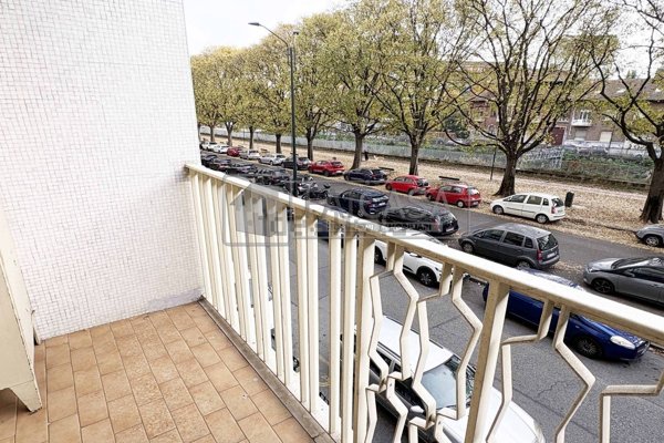 appartamento in vendita a Torino in zona Santa Rita