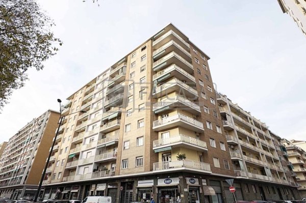 appartamento in vendita a Torino in zona Santa Rita