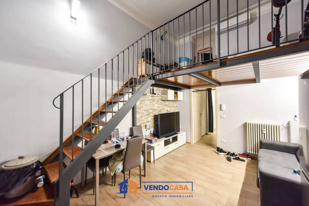 appartamento in vendita a Torino in zona Cit Turin