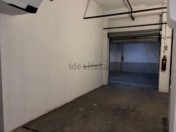 locale di sgombero in vendita a Torino in zona Santa Rita