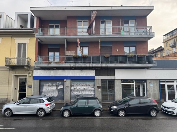 appartamento in vendita a Torino in zona Aurora