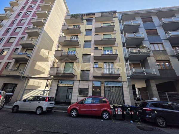 appartamento in vendita a Torino in zona Lingotto
