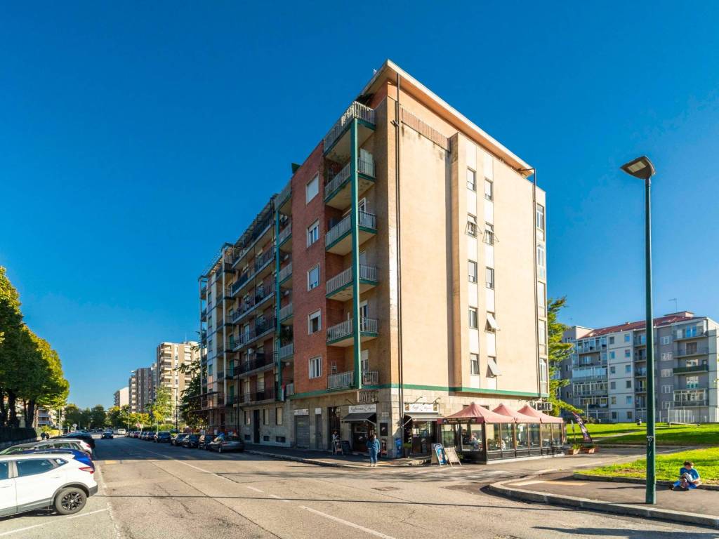 appartamento in vendita a Torino in zona Pozzo Strada