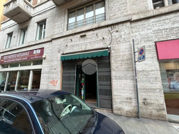 negozio in vendita a Torino in zona Centro Storico
