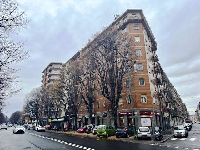 appartamento in vendita a Torino in zona Santa Rita