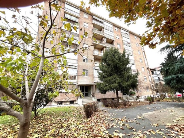 appartamento in vendita a Torino in zona Mirafiori Sud