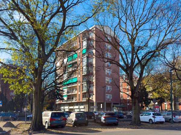 appartamento in vendita a Torino in zona Santa Rita