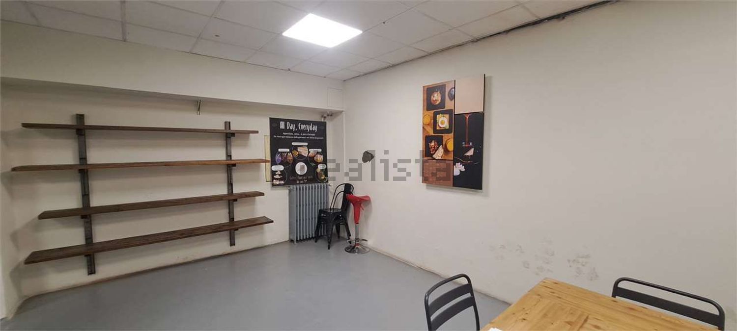 locale di sgombero in vendita a Torino in zona Cavoretto