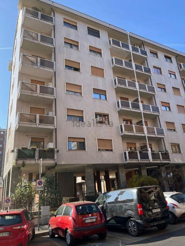 appartamento in vendita a Torino in zona Mirafiori Nord