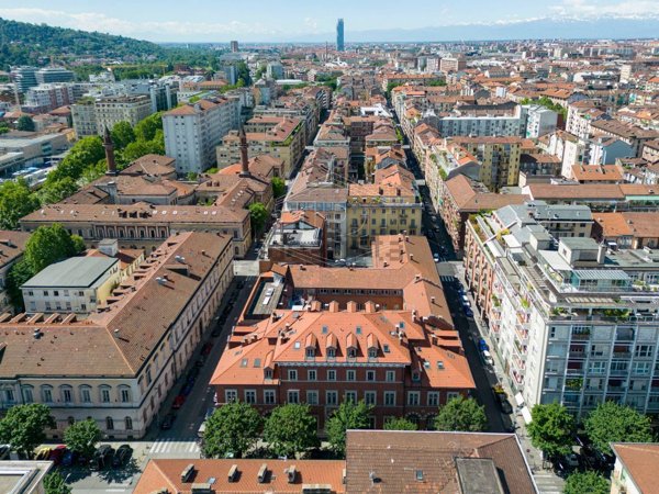 appartamento in vendita a Torino in zona San Salvario