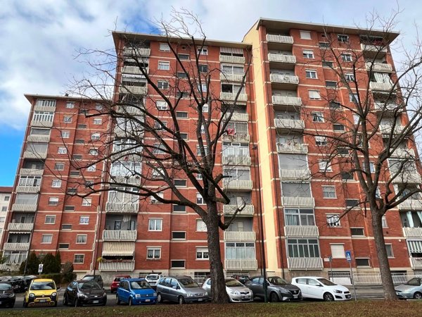 appartamento in vendita a Torino in zona Mirafiori Sud