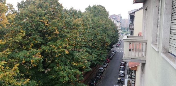 appartamento in vendita a Torino in zona Aurora