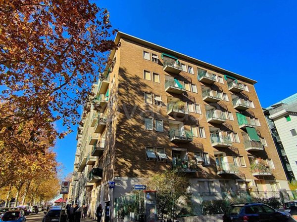 appartamento in vendita a Torino in zona San Salvario