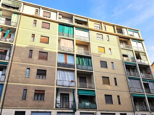 appartamento in vendita a Torino in zona Lingotto