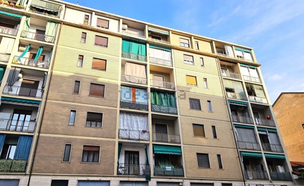 appartamento in vendita a Torino in zona Lingotto