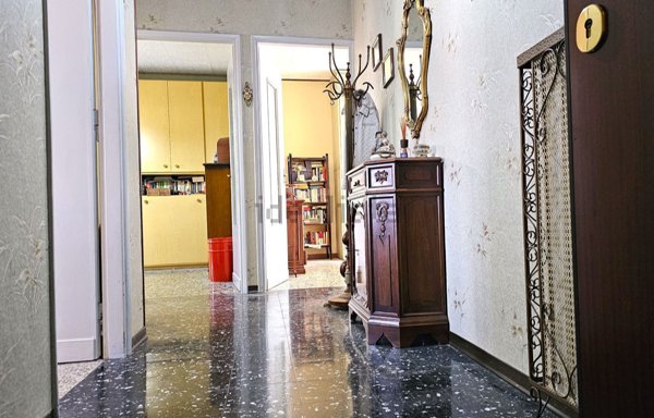 appartamento in vendita a Torino in zona Lingotto