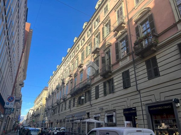 locale di sgombero in vendita a Torino in zona Centro Storico