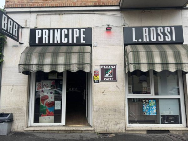 negozio in vendita a Torino in zona Barriera di Milano