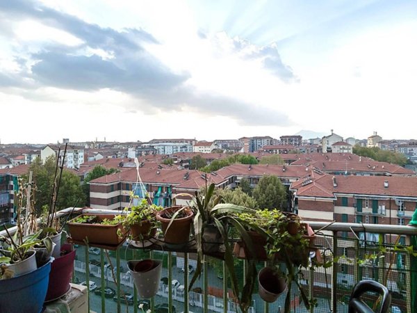 appartamento in vendita a Torino in zona Rebaudengo