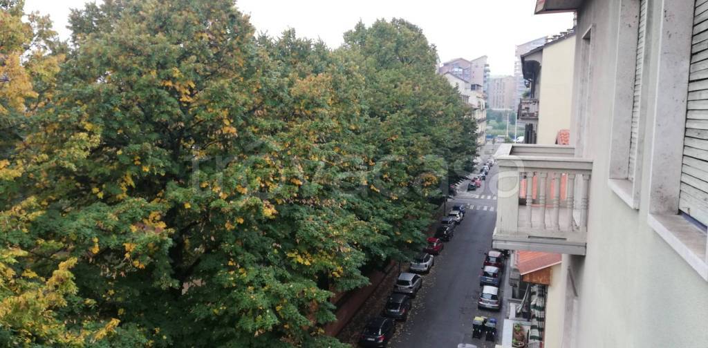 appartamento in vendita a Torino in zona Aurora