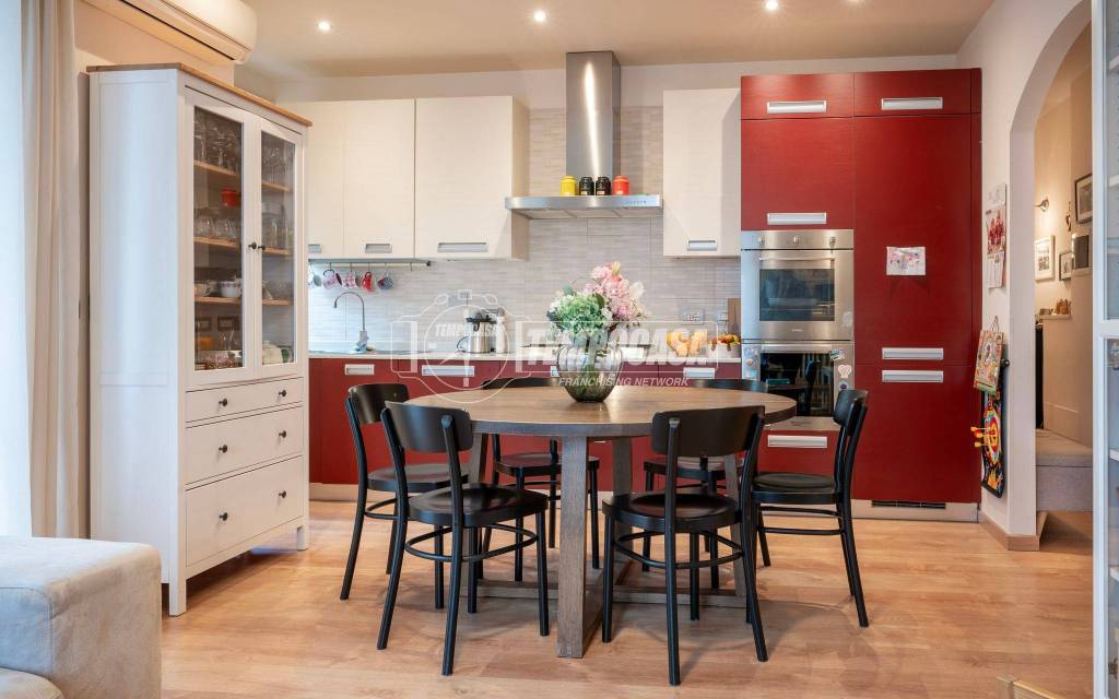 appartamento in vendita a Torino in zona Cavoretto