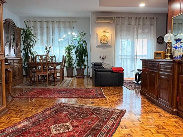 appartamento in vendita a Torino in zona Mirafiori Nord