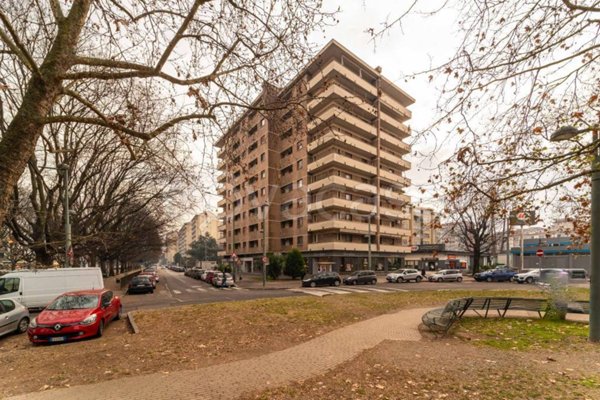 appartamento in vendita a Torino in zona Regio Parco