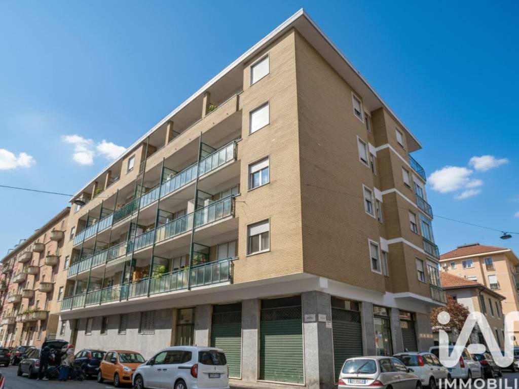 appartamento in vendita a Torino in zona Campidoglio
