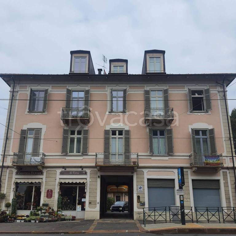 appartamento in vendita a Torino in zona Rosa