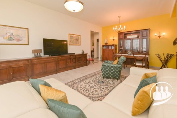 appartamento in vendita a Torino in zona Cit Turin