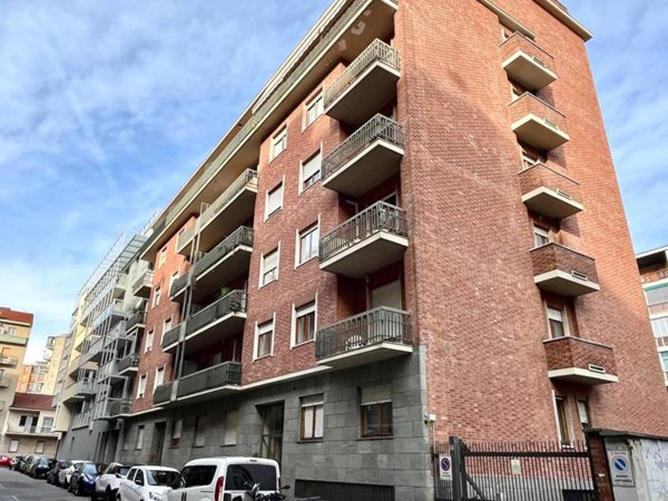 appartamento in vendita a Torino in zona Santa Rita