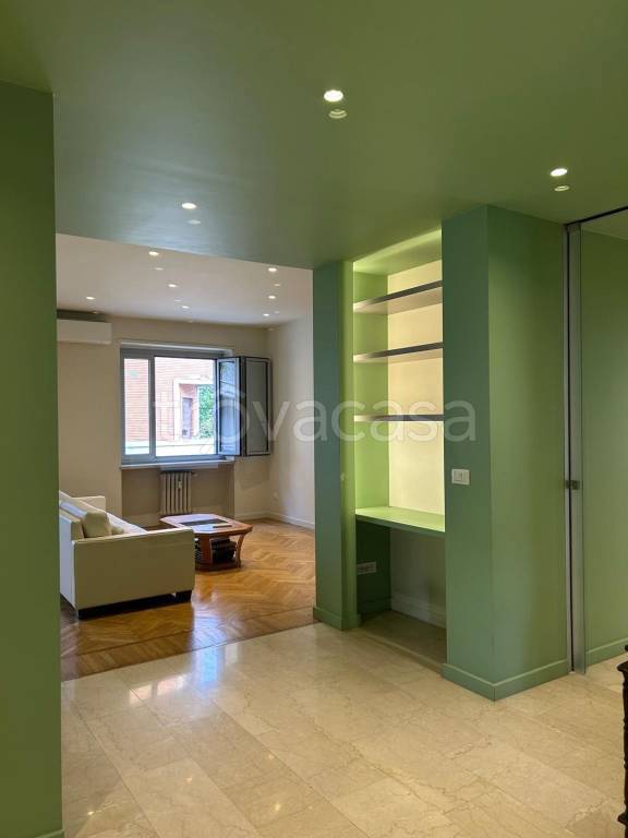 appartamento in vendita a Torino in zona Cit Turin