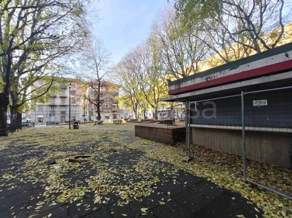 negozio in vendita a Torino in zona Barriera di Milano