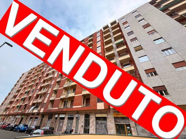 appartamento in vendita a Torino in zona Millefonti