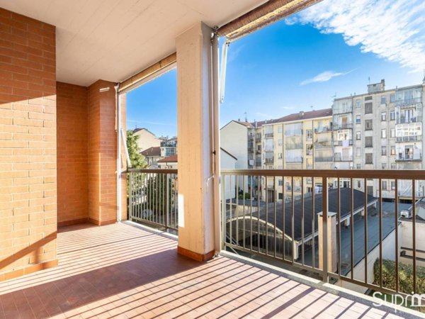 appartamento in vendita a Torino in zona Pozzo Strada
