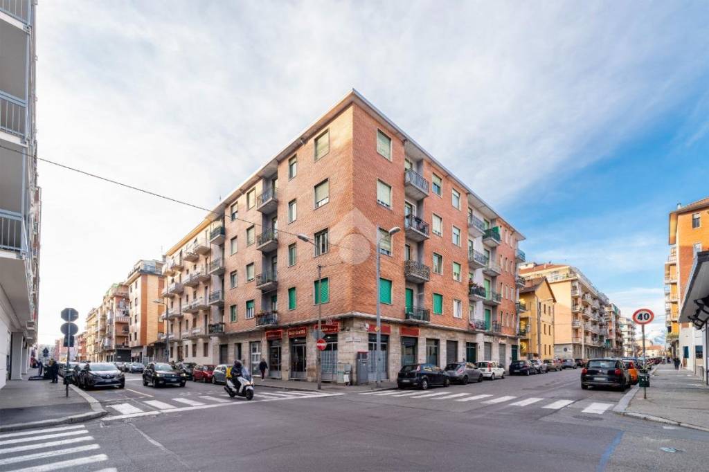 appartamento in vendita a Torino in zona Pozzo Strada
