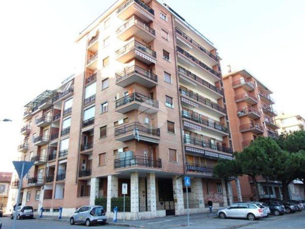 appartamento in vendita a Torino in zona Mirafiori Sud