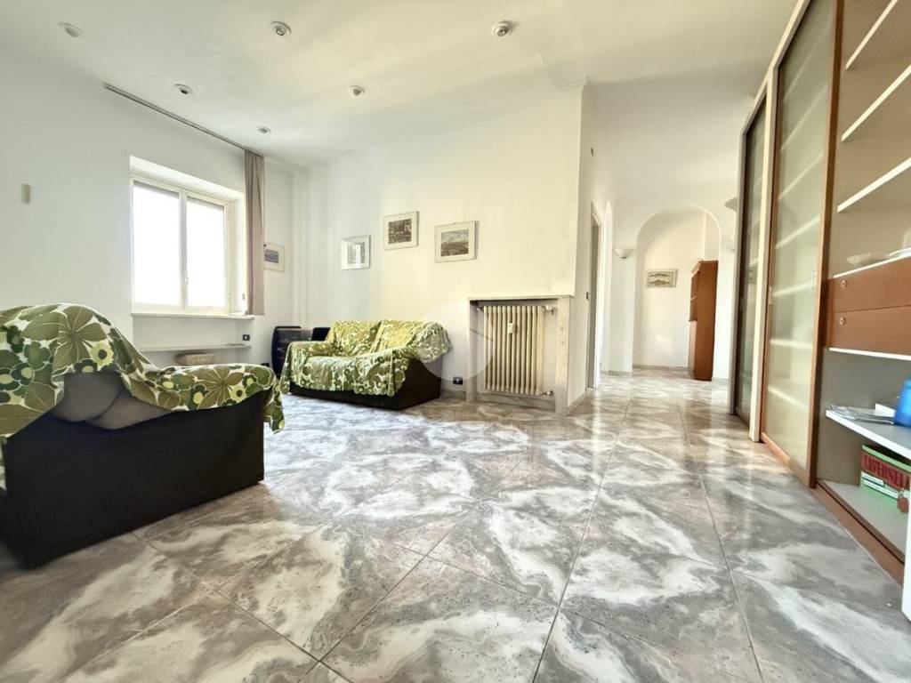 appartamento in vendita a Torino in zona Borgata Vittoria