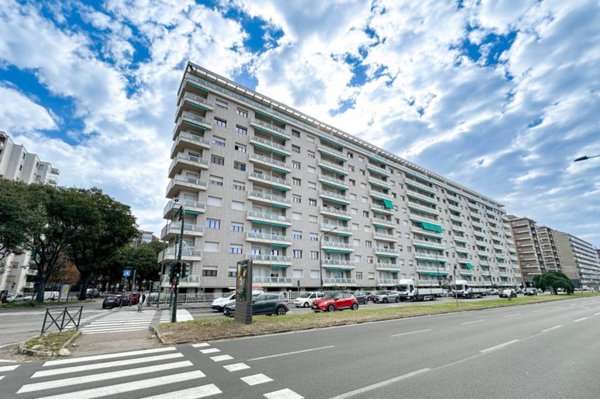 appartamento in vendita a Torino in zona Santa Rita