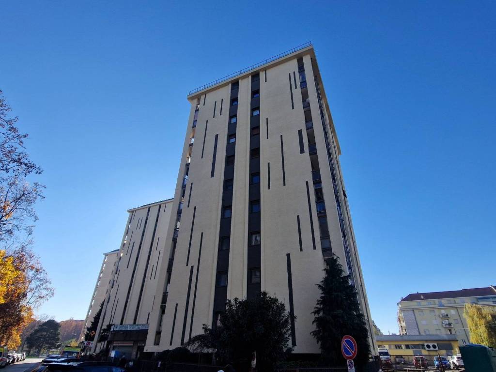 appartamento in vendita a Torino in zona Regio Parco