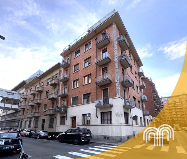 appartamento in vendita a Torino in zona San Salvario