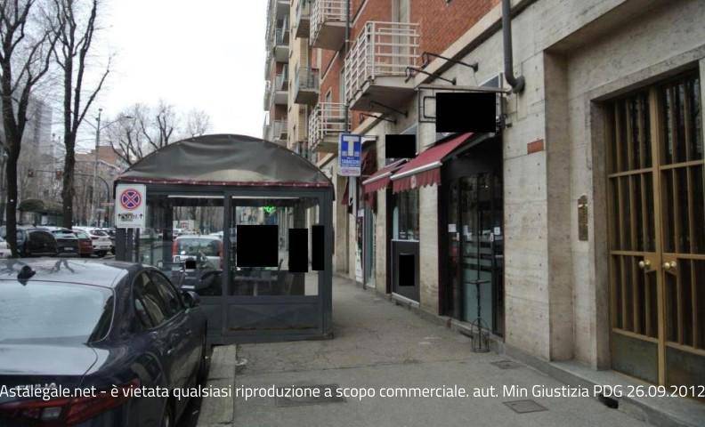 negozio in vendita a Torino in zona Pozzo Strada